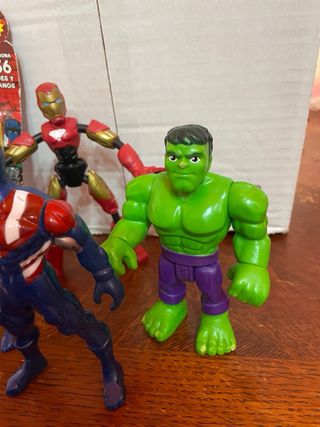 Lotto giocattoli giochi Marvel avengers