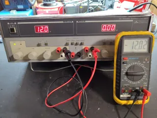 Fuente de laboratorio Promax FAC-664