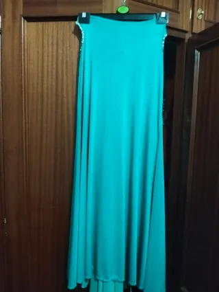 Falda de baile larga color verde azulado