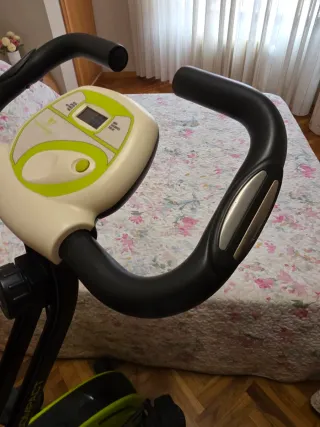 Bicicleta Estática Plegable EVO COMPACT