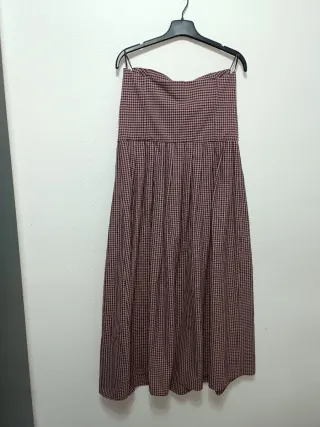 Vestido largo de cuadros palabra de honor Zara L