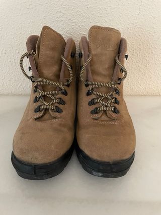 Botas de montaña Segarra 4200 Beige