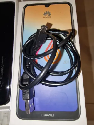 Huawei Y6 2019 in nero, 32GB