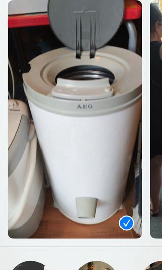 Secadora centrifugadora AEG