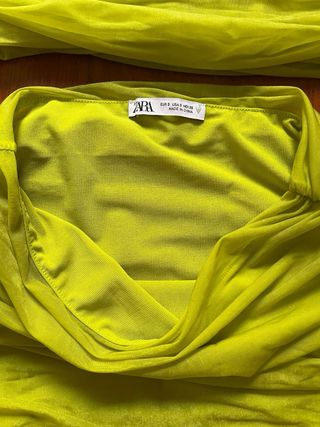 Conjunto Zara Top y Falda Ruched Verde Lima