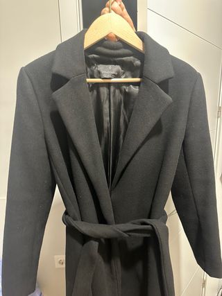 Abrigo largo Stradivarius negro nuevo sin etiqueta