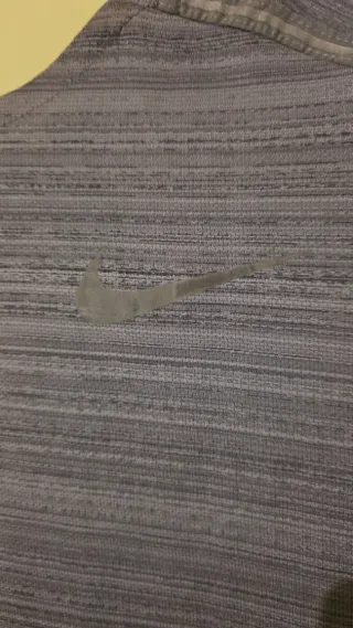 T-shirt Nike Sportswear grigia