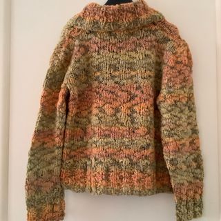 Maglione lavorato a mano