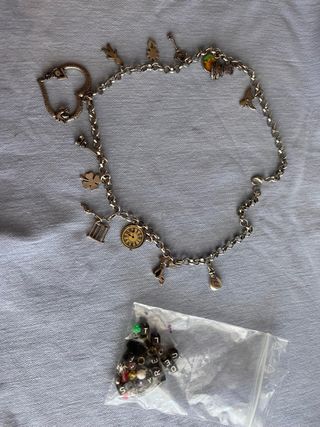 Bijuteria com vários pendentes