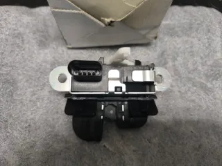 Cerradura Maletero Seat Ibiza 6J