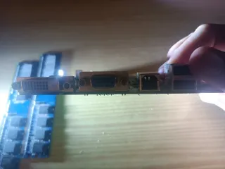 Placa base Génesis 2005 y RAM