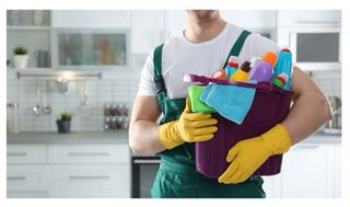 Limpiezas a domicilio.