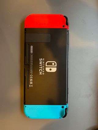 Nintendo Switch + Mario Bros U Deluxe