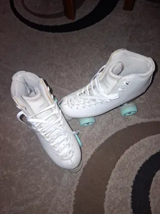 Patines artísticos 4 ruedas blancos,marca "Edea"