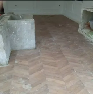 Herramienta para alicatar azulejos