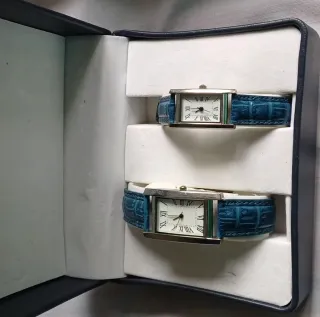 Set 2 Relojes Hombre/Mujer Azul y Plata