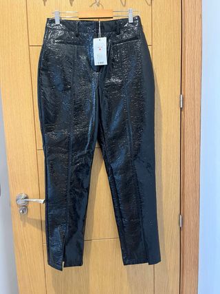 Pantalones vinilo/efecto charol negro Nuevo T 36