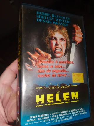 VHS ¿Qué le pasa a Helen? Terror