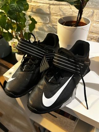 Nike Savaleos Scarpe da Sollevamento Pesi taglia 40,5