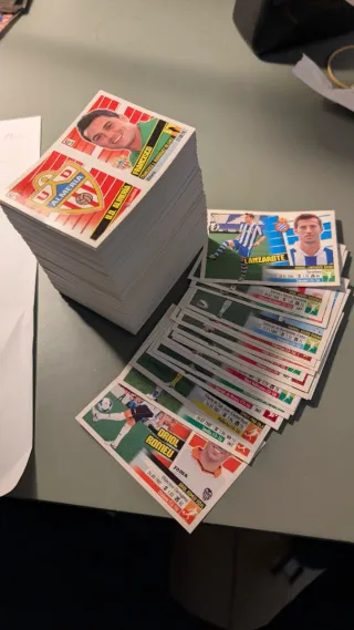 Lote 410 Cromos diferentes Liga Este 2013/14