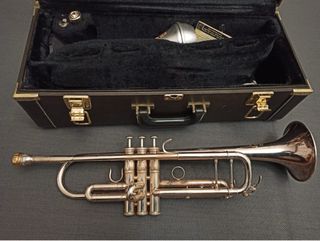 Trompeta Yamaha Xeno plateada YTR8335 90062