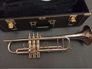 Trompeta Yamaha Xeno plateada YTR8335 90062