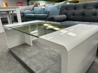 Mesa de centro moderna cristal