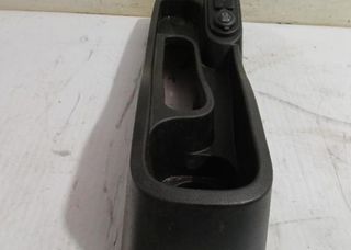 Consola central peugeot 1308981070 bipper 144320