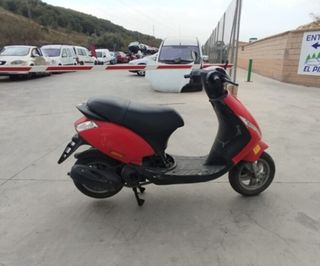 85647 tapa motor piaggio zip 50