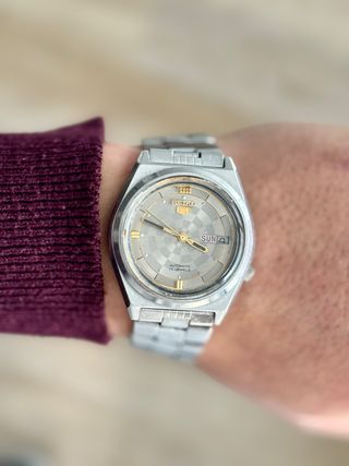 Reloj Seiko 5 Automático Esfera Gris