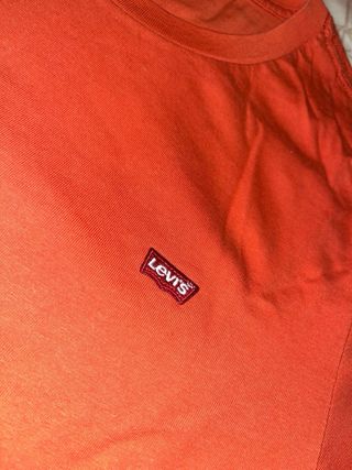 Camiseta Levis Roja Talla S