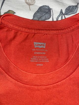Camiseta Levis Roja Talla S