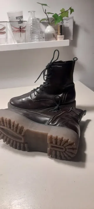 Stivali neri con piattaforma