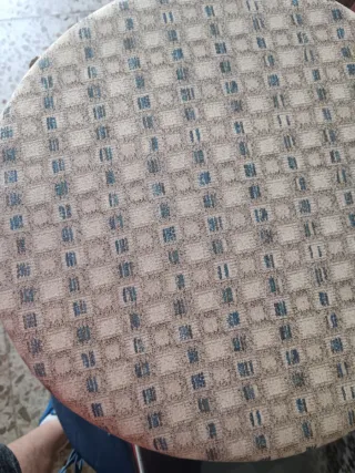 Cuscini rotondi in tessuto (beige e blu)