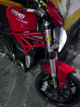 Ducati Monster 1200 Roja
