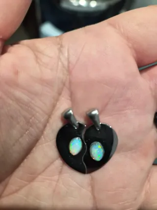 Colgante Corazón Opalo blanco 2 Piezas