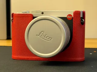 Leica Q (Typ 116) Negra