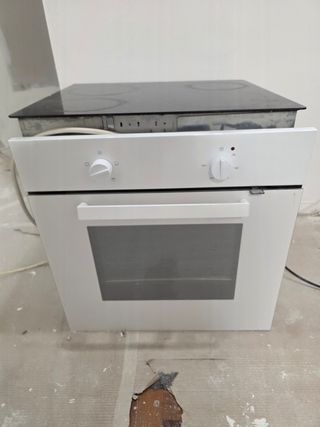 Horno Ikea poco uso + vitrocerámica