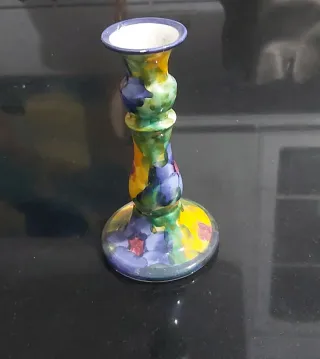 Candelabro de cerámica esmaltada multicolor