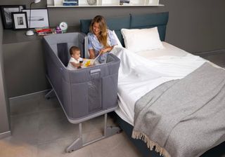 Cuna bebé Chicco gris sin estrenar