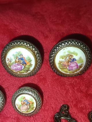 Tiradores porcelana y latón estilo fragonart