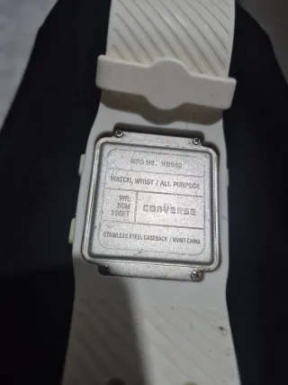 Reloj Converse Blanco Digital