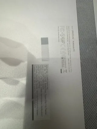 Portátil Asus Zenbook 14 UM425UAZ Plata