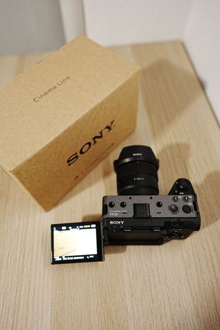 Sony FX30 Cámara Cine Solo Cuerpo a estrenar