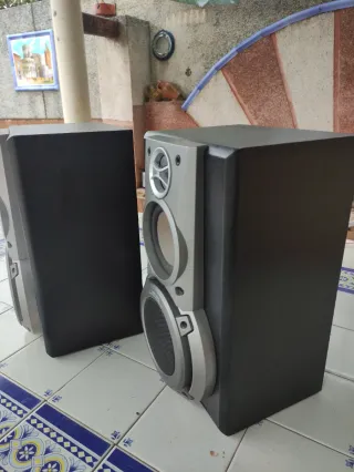 Altavoces Technics