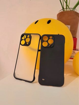 Funda iPhone 15 Pro Max Transparente Negra