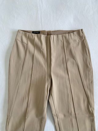 Pantalones de vestir beige - corte ajustado