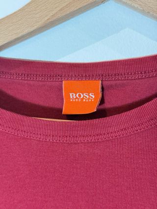 Camiseta Manga Larga BOSS Roja
