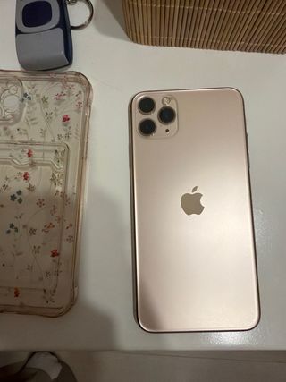 iPhone 11 Pro Max 512GB dorado