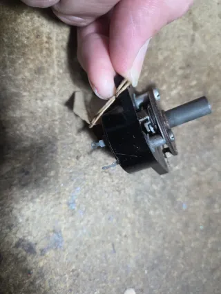 Potenciómetro radio antigua de valvulas